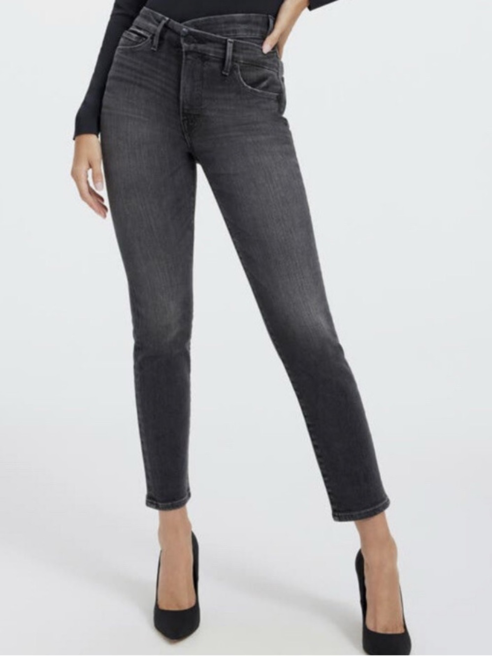 New Good American Jeans Grey Size 0 Good Curve Skinny Fitted Back To School
